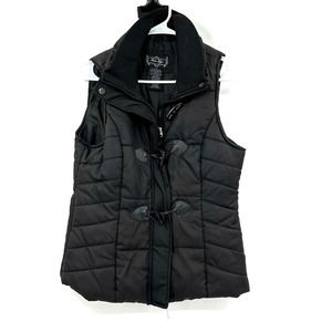 Outer Edge size Medium black puffer‎ vest